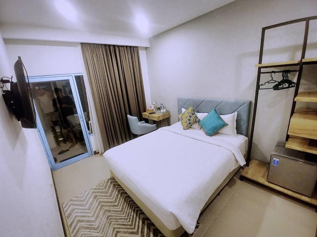 Sunnydays Homestay Jepara Bagian luar foto